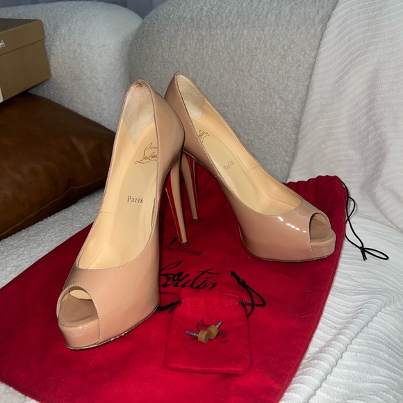 Christian Louboutin Vendome 120 Patent